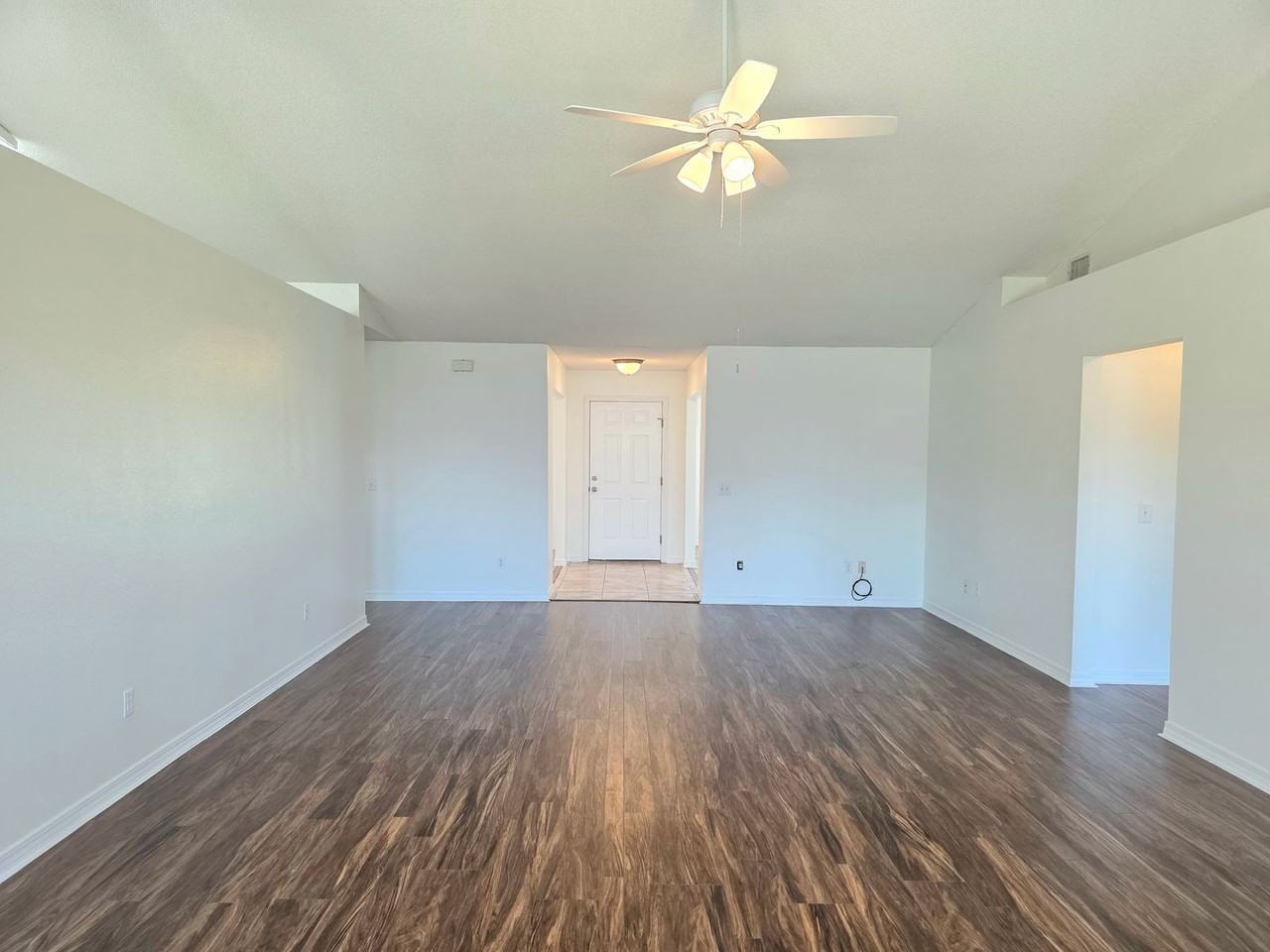 4300 Frasier Ln - Photo 5 of 20