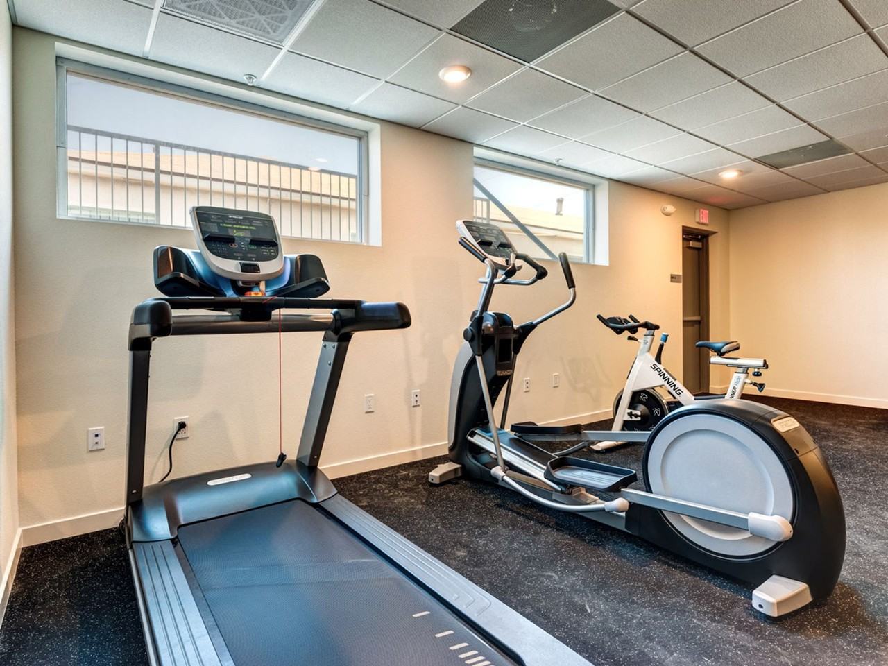 3524 Chesapeake Ave - Photo 3 of 5