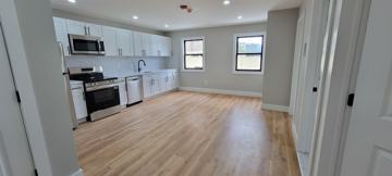 featured image of 260 Bradford St