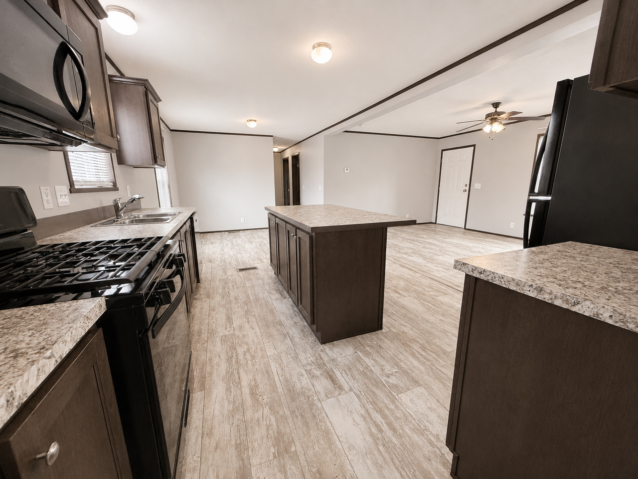 11791 Cascade Cir #76 - Photo 6 of 28