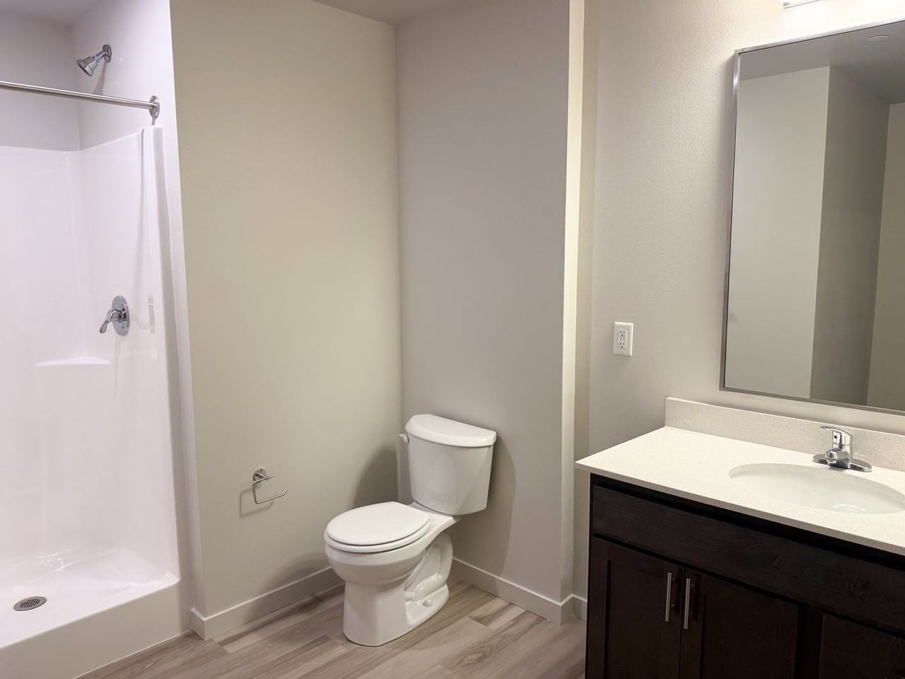 630 6th Street - Photo 6 of 8