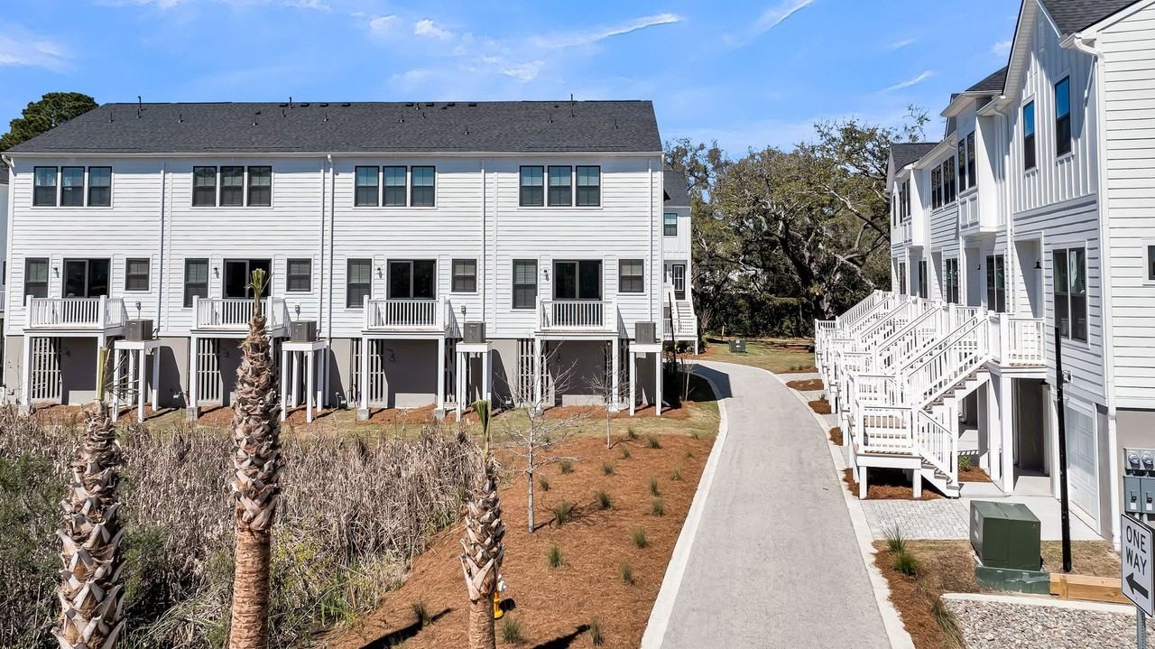 Tides at Park Circle - Photo 4 of 50