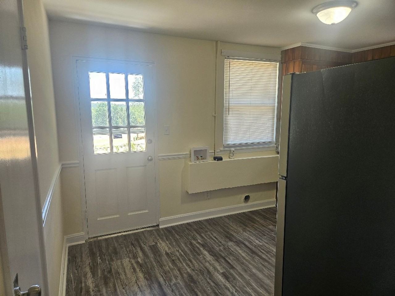 913 Old Edgefield Rd - Photo 4 of 12