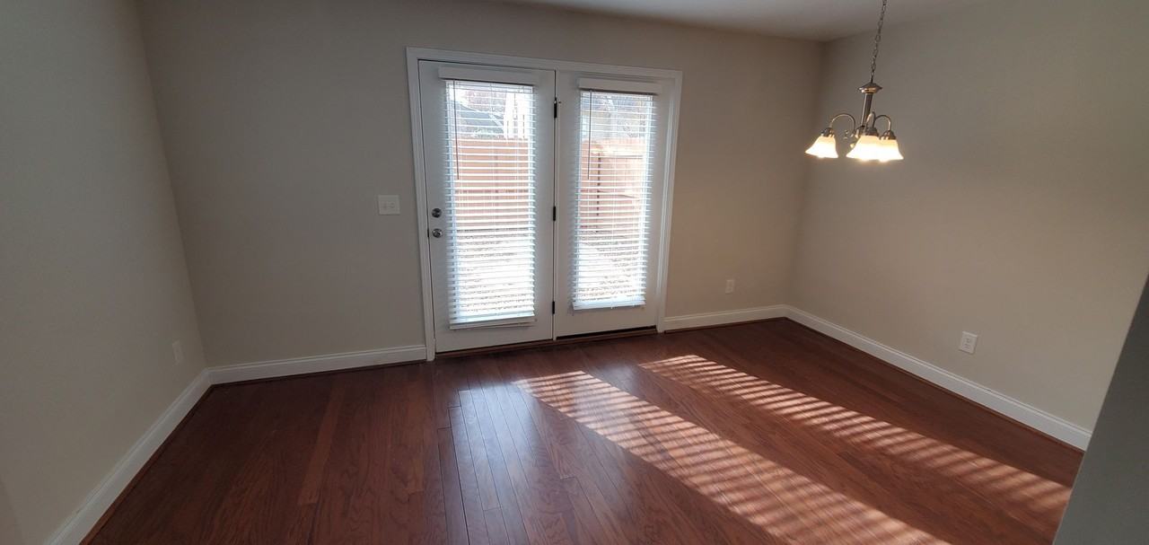 1445 Brookwood Dr #D - Photo 3 of 13