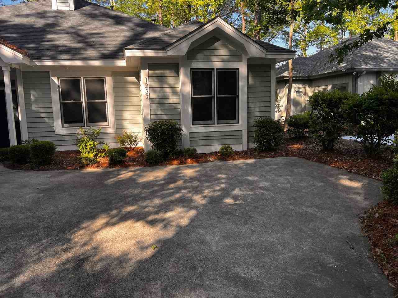 1237 Clipper Rd - Photo 3 of 40