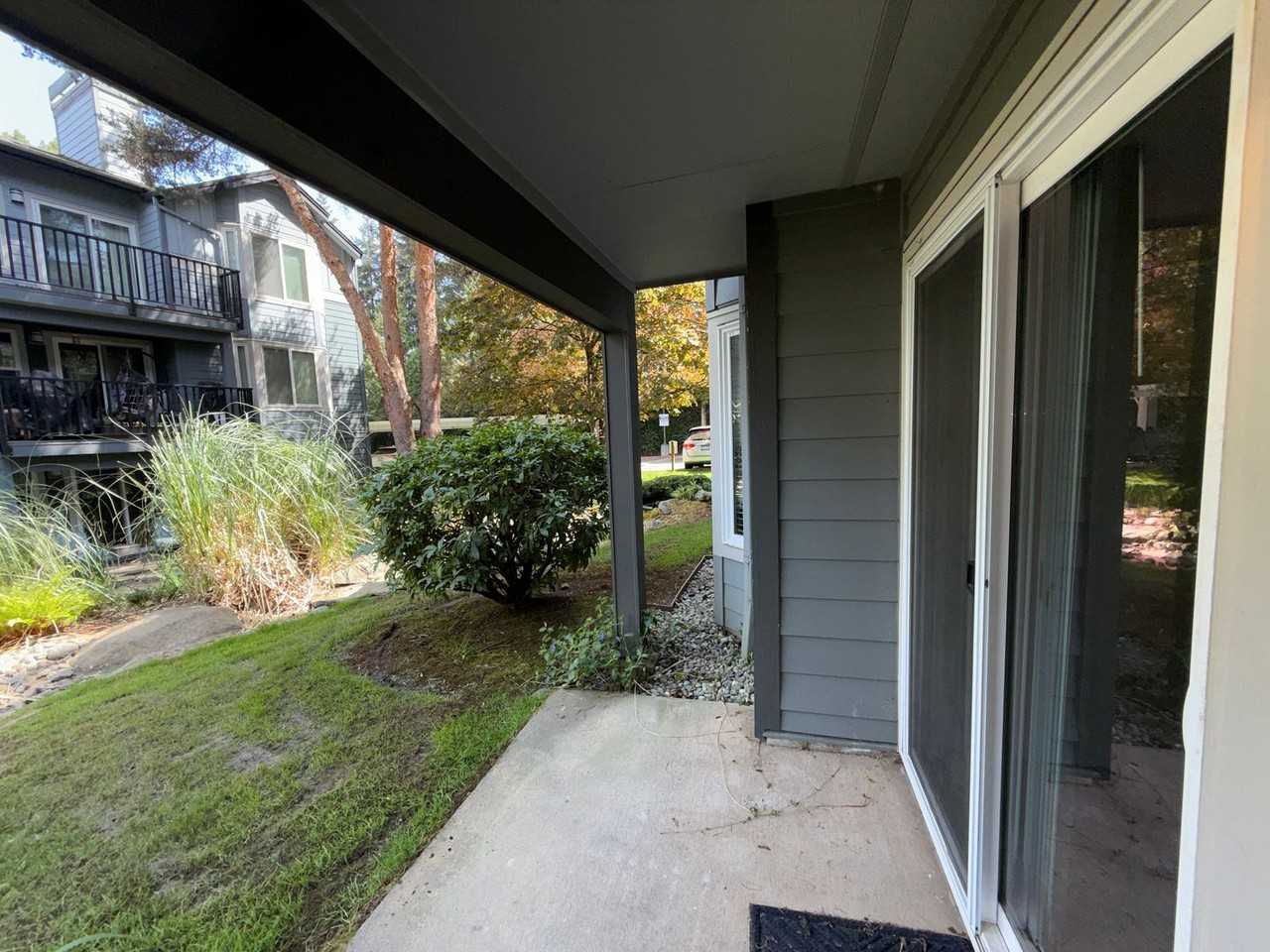11112 Ne 124th Ln - Photo 3 of 27