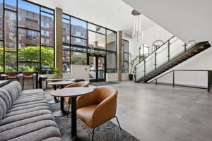 featured image of 905 Dexter Ave N