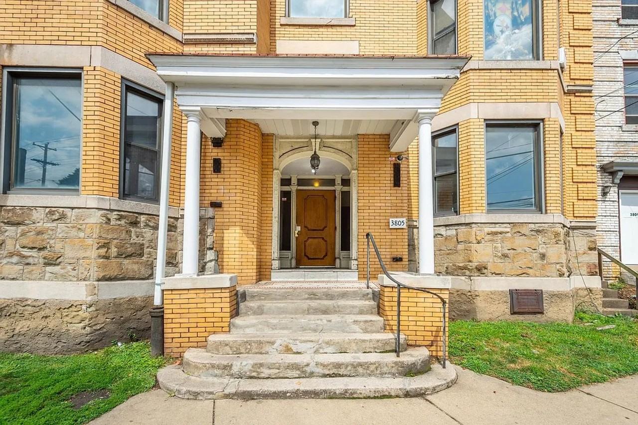 3805-7 California Ave - Photo 2 of 33