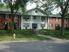 featured image of 830 Harding St