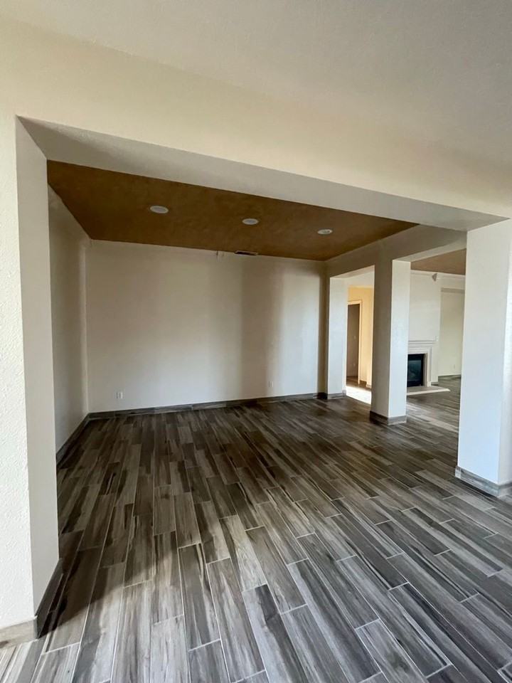 4143 Canopy Ct - Photo 4 of 19