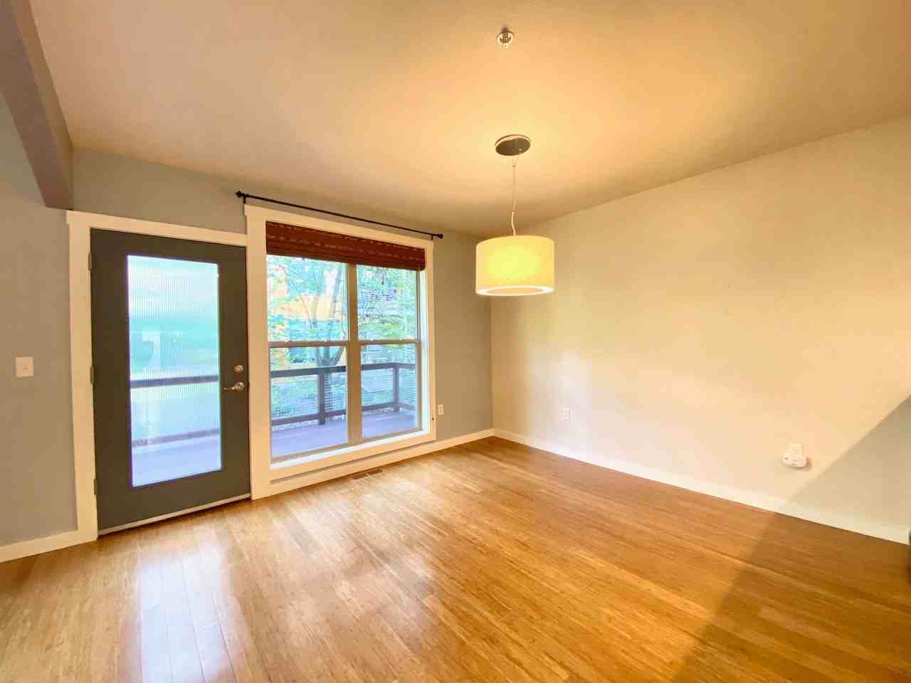 3110 Sw Dolph Ct - Photo 7 of 19