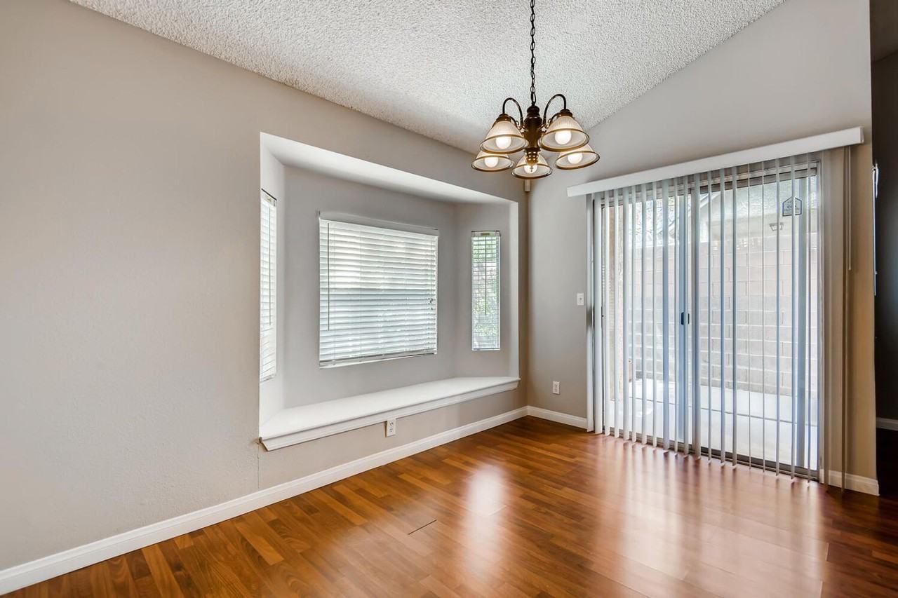 2507 Kilmaron Cir - Photo 3 of 29