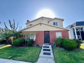 925 Loma - Photo 1 of 1