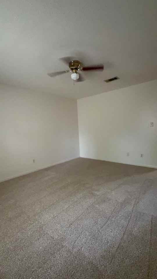 913 Landry St #5 - Photo 6 of 12