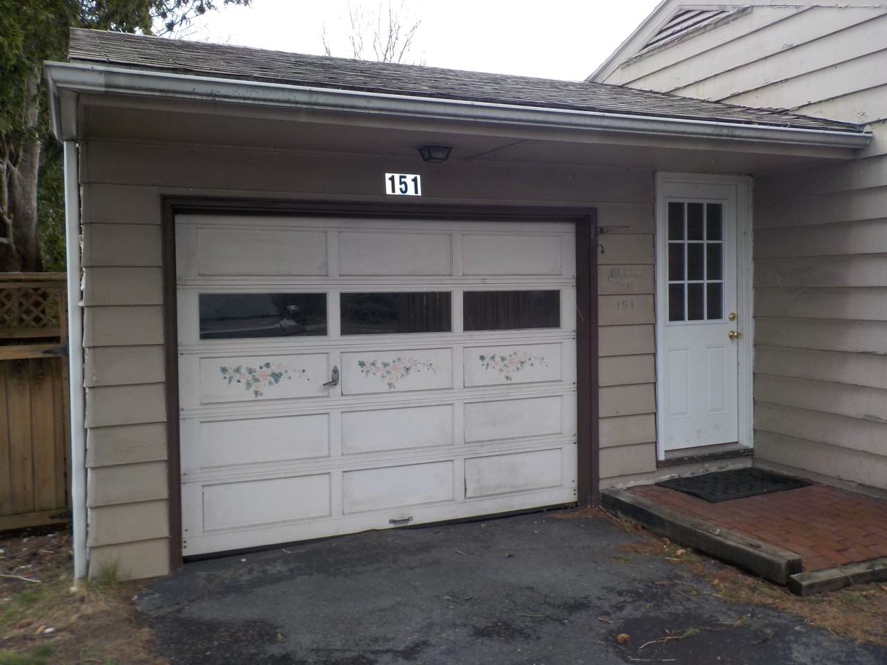 151 W Aaron Dr - Photo 2 of 11