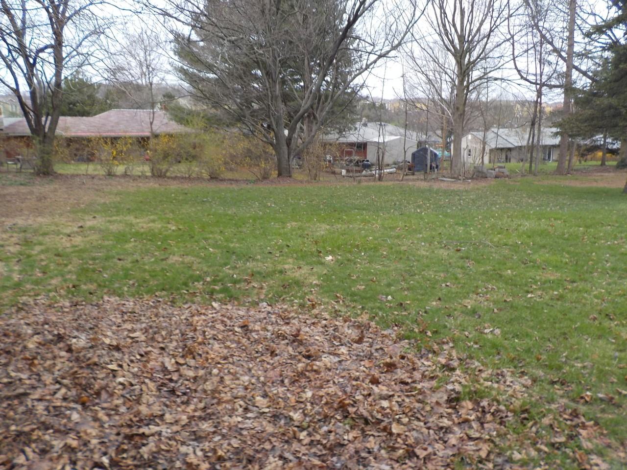 151 W Aaron Dr - Photo 4 of 11