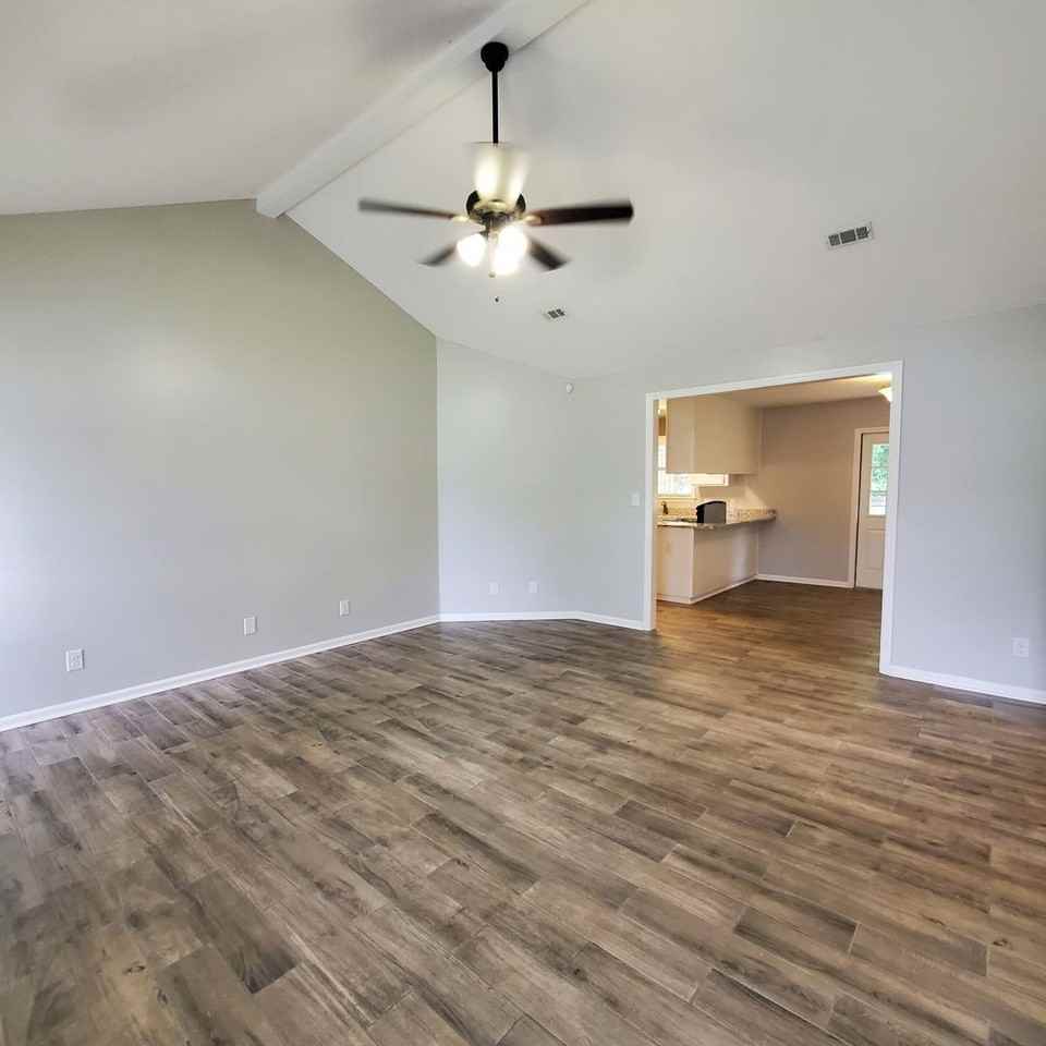 3112 Wingfield Way - Photo 2 of 12