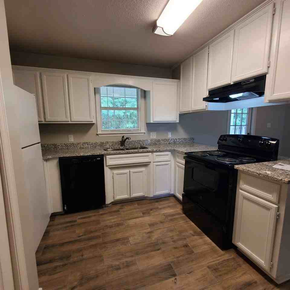 3112 Wingfield Way - Photo 4 of 12