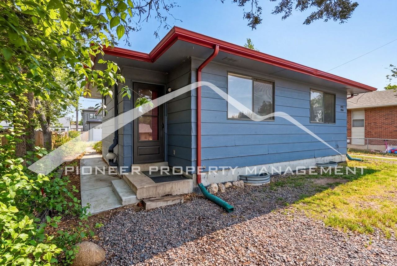 2902 W Short Pl - Photo 2 of 18