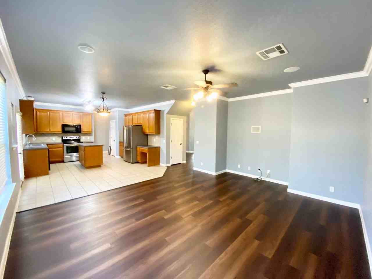 20412 Farm Pond Ln - Photo 6 of 19