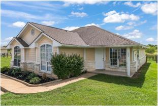 1227 Flying Ace Cir - Photo 1 of 1
