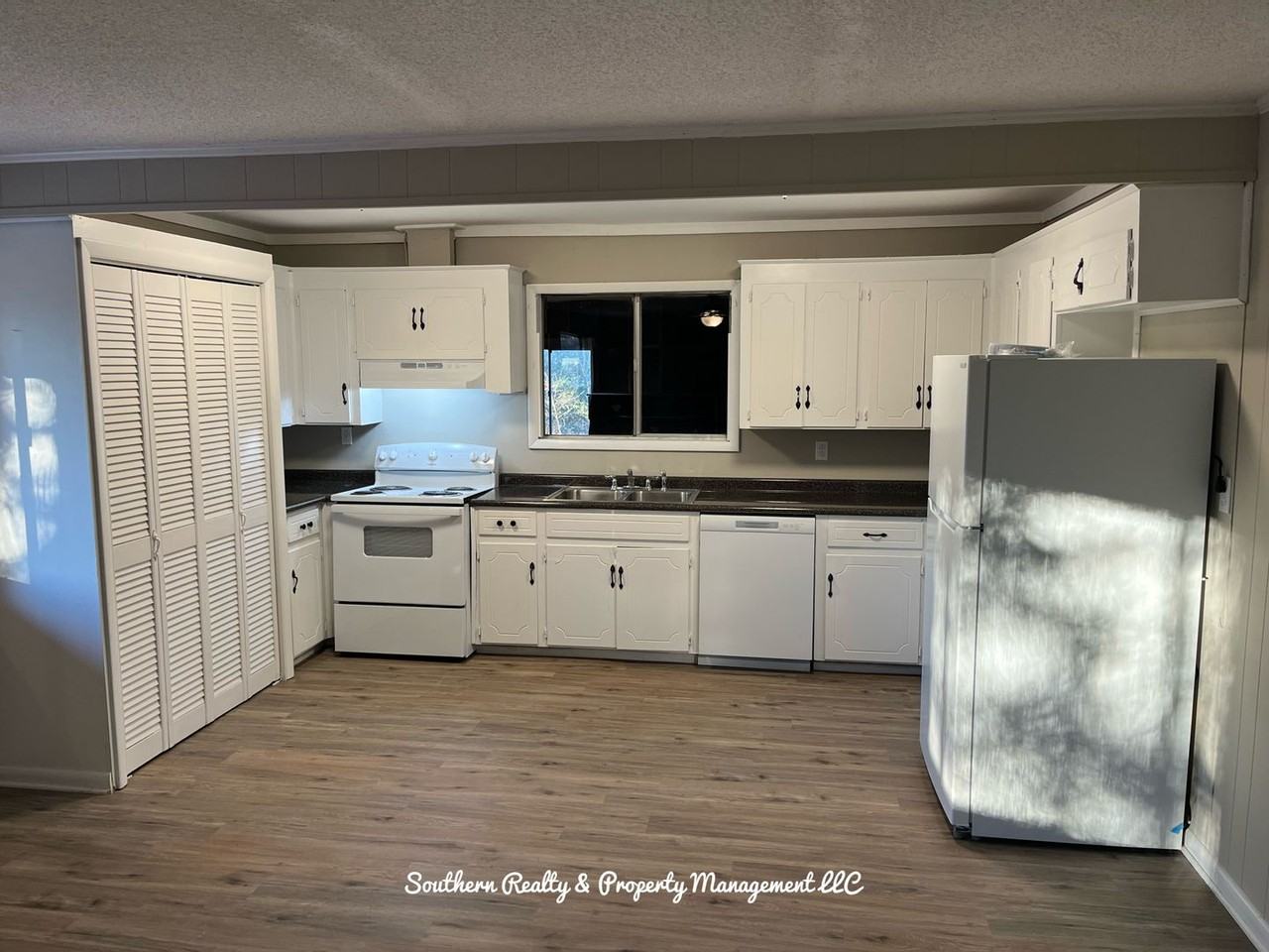 147 Noahs Rd - Photo 4 of 13