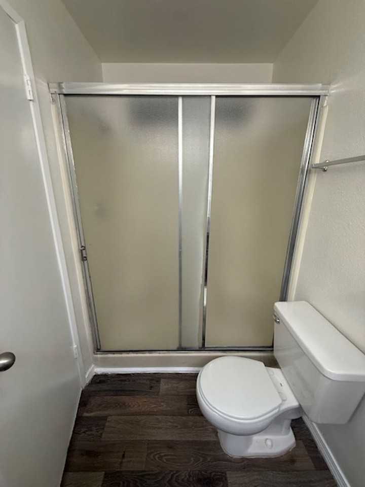 3440 Buthmann Ave - Photo 3 of 14