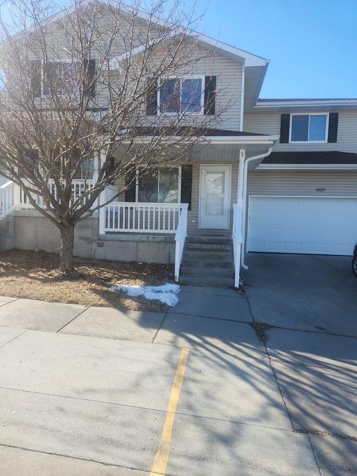 6625 6625 Shadow Pines Place - Shadow Pines Pl - Photo 2 of 18