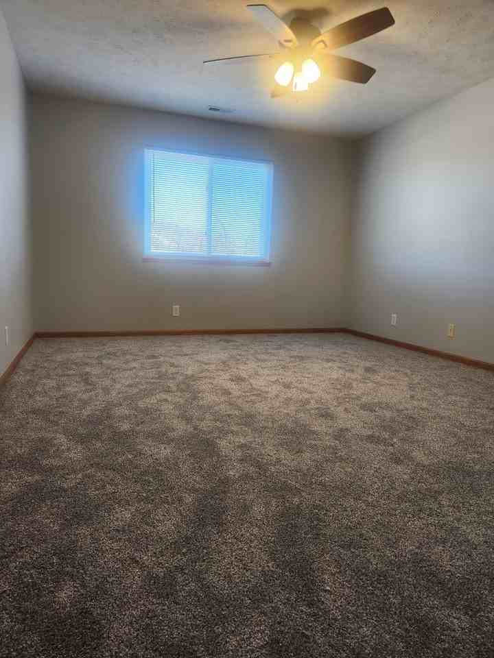 6625 6625 Shadow Pines Place - Shadow Pines Pl - Photo 7 of 18