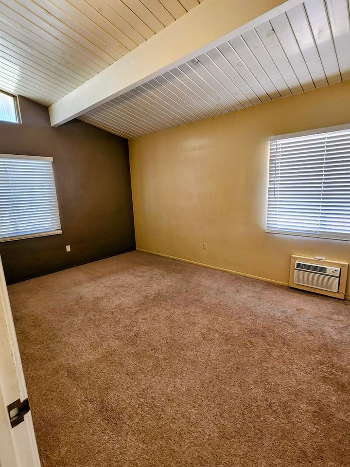 61934 Verbena Rd - Photo 5 of 29