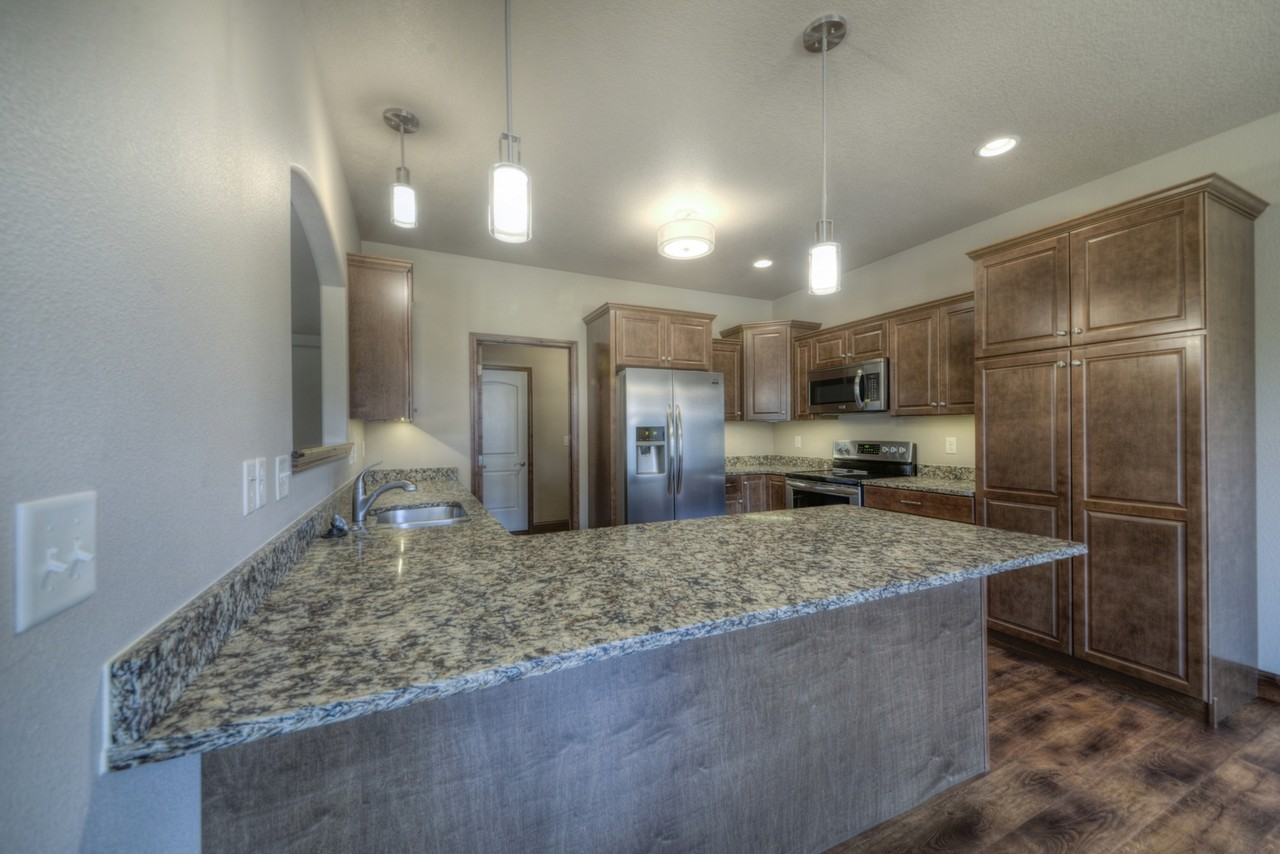 4659 Cambria Cir - Photo 3 of 21