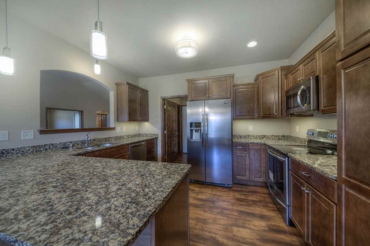 4659 Cambria Cir - Photo 4 of 21