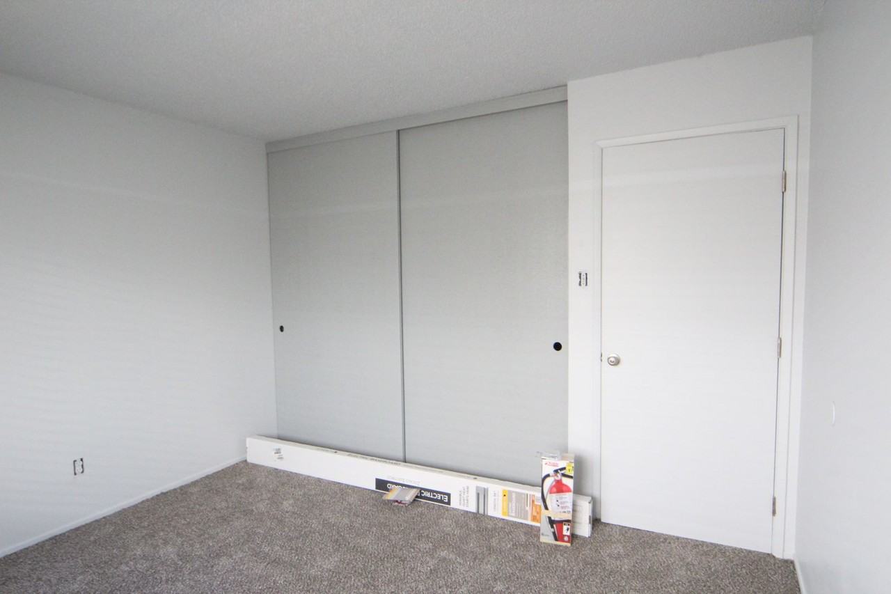 945 Harold Dr #10 - Photo 4 of 6