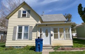 208 E 10th Ave - Photo 1 of 1