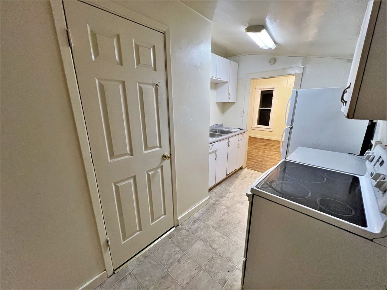 208 E 10th Ave - Photo 6 of 16