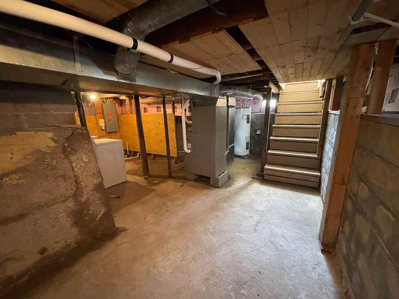 208 E 10th Ave - Photo 3 of 19
