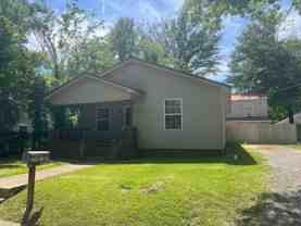 2510 11th Ct - Photo 1 of 1
