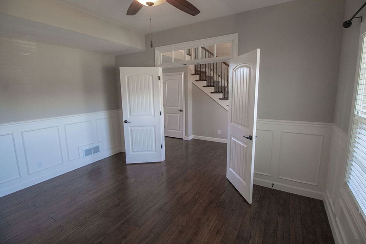 7407 Pemberton Dr - Photo 6 of 48