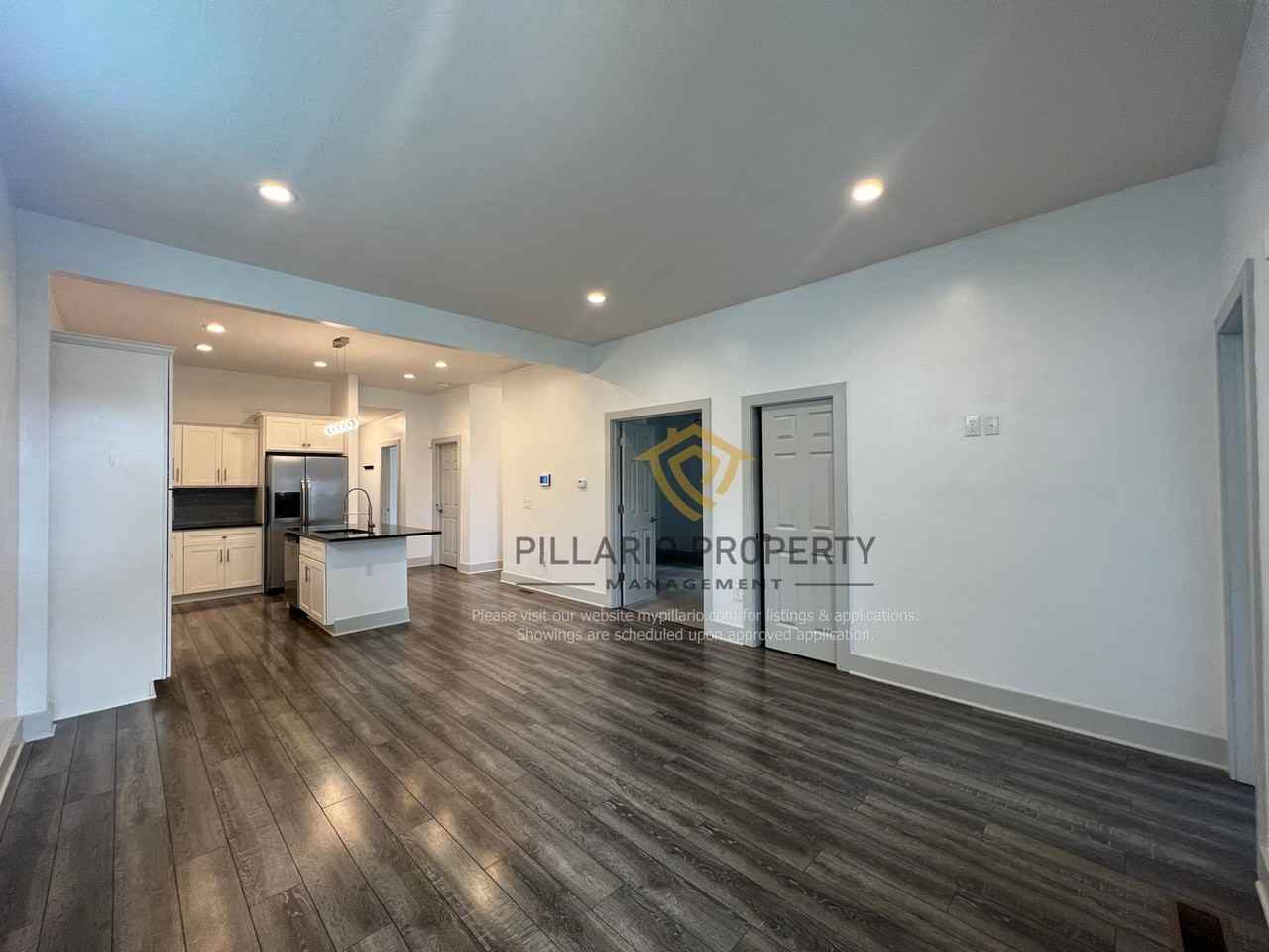 406 Parkway Ave - Photo 5 of 21