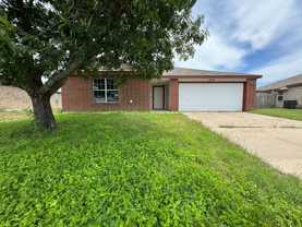 3210 Viewcrest Dr - Photo 1 of 1