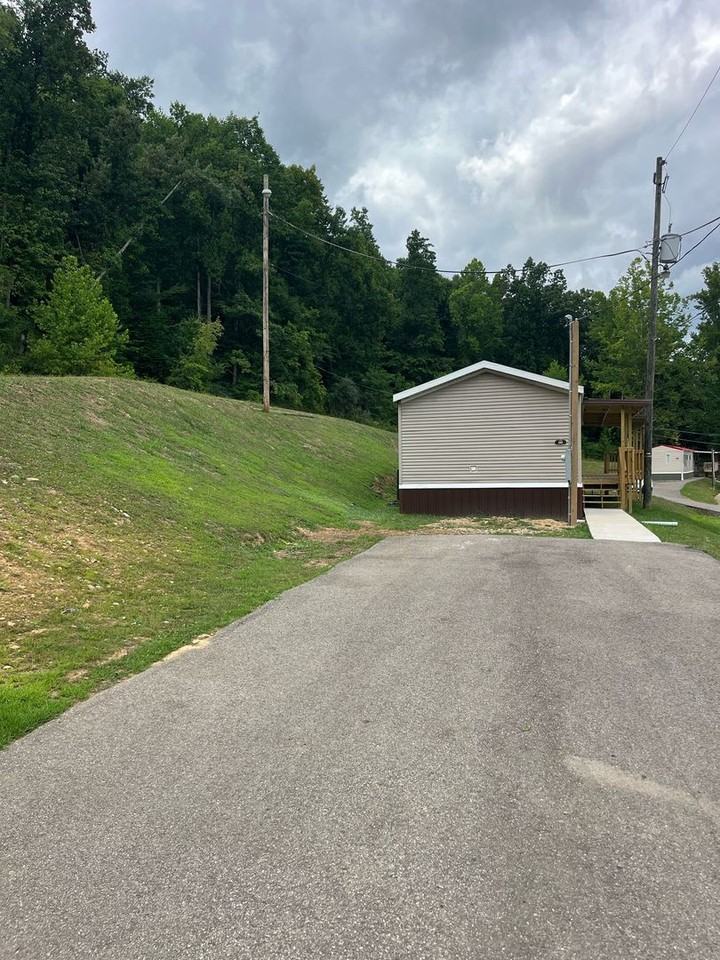 60 60 Country Road - 60 Country Road - Photo 5 of 19