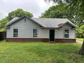 3530 Mayfair Dr - Photo 1 of 1