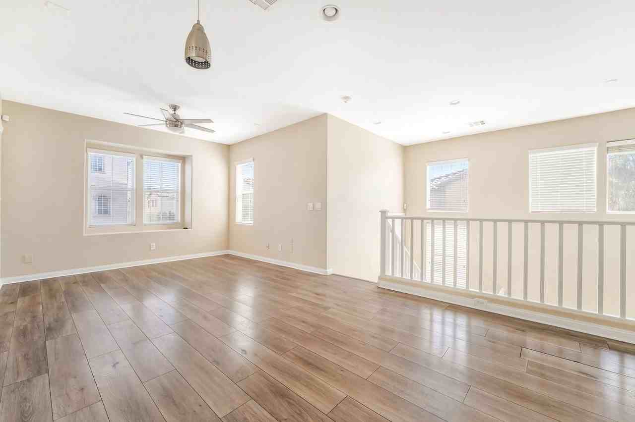 6446 Oak Savanna Ct - Photo 5 of 23