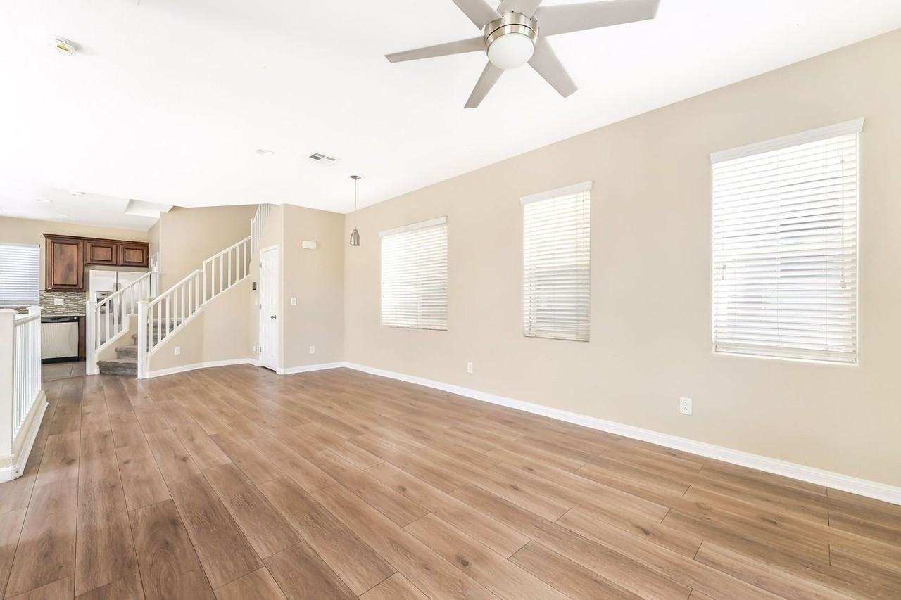 6446 Oak Savanna Ct - Photo 6 of 23