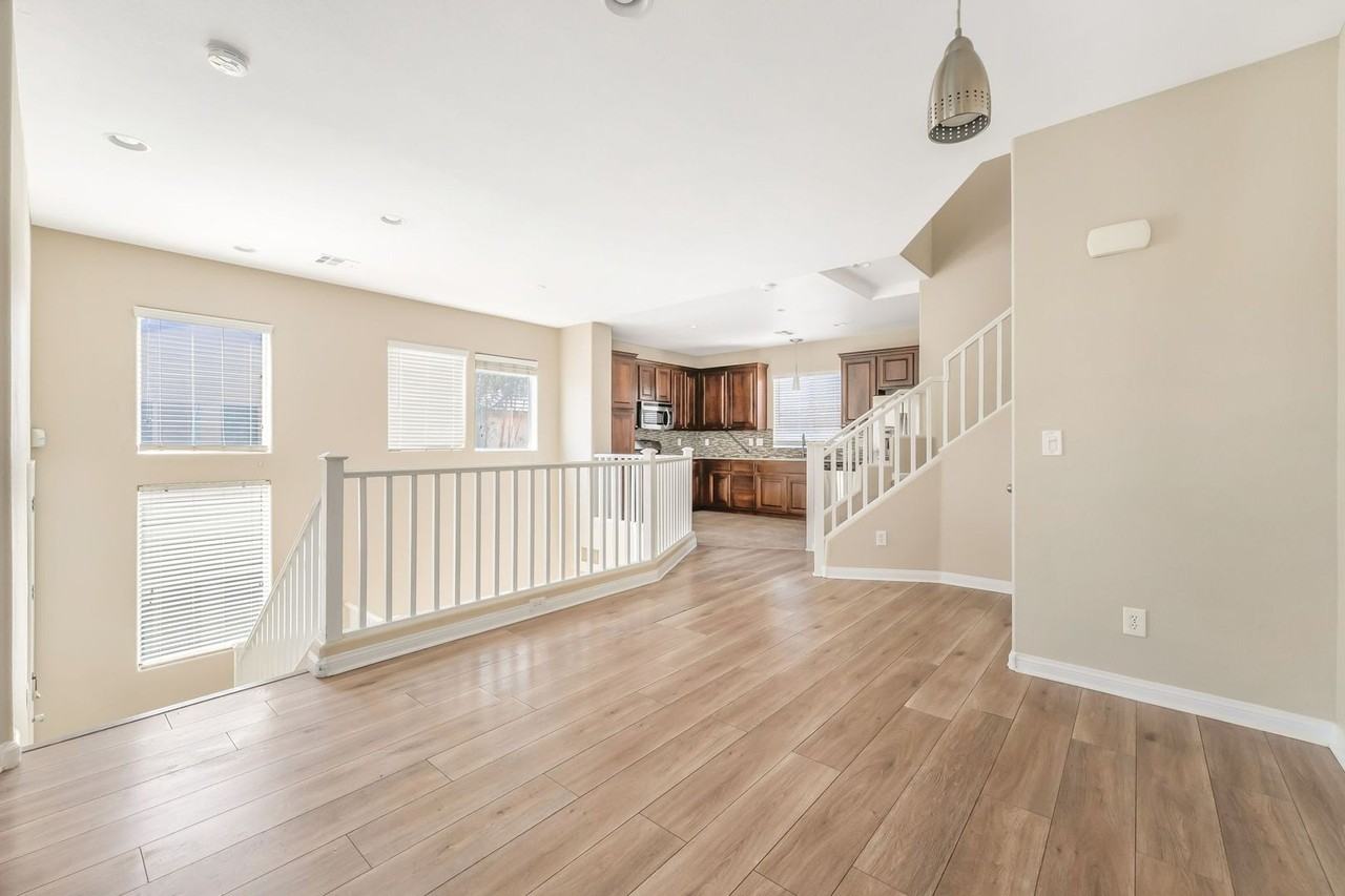 6446 Oak Savanna Ct - Photo 7 of 23