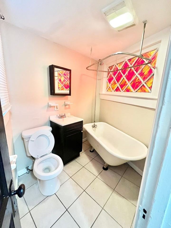 1128 S. 3rd - Photo 7 of 19