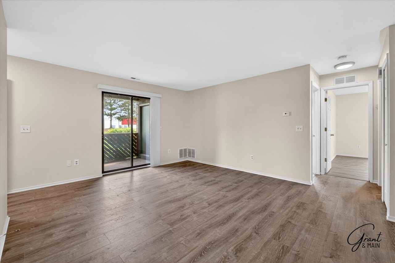 34632 Mercer - Photo 7 of 27