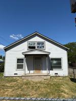 featured image of 906 N Central Ave