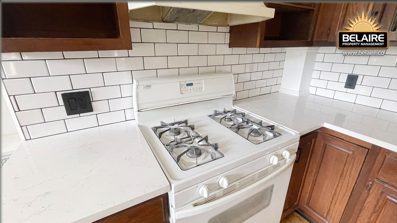 10 Otis St - Photo 5 of 45