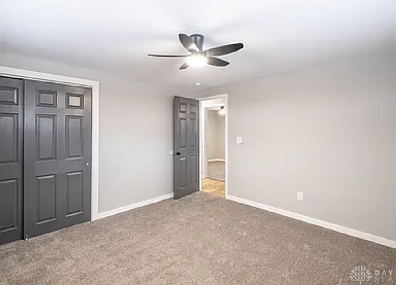 3781 Keswick Ln - Photo 7 of 20